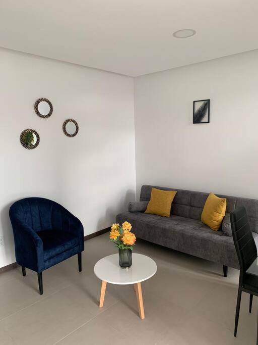 Confort Suite La Carolina Quito Exterior photo