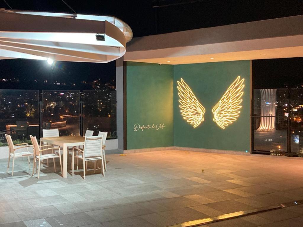 Confort Suite La Carolina Quito Exterior photo
