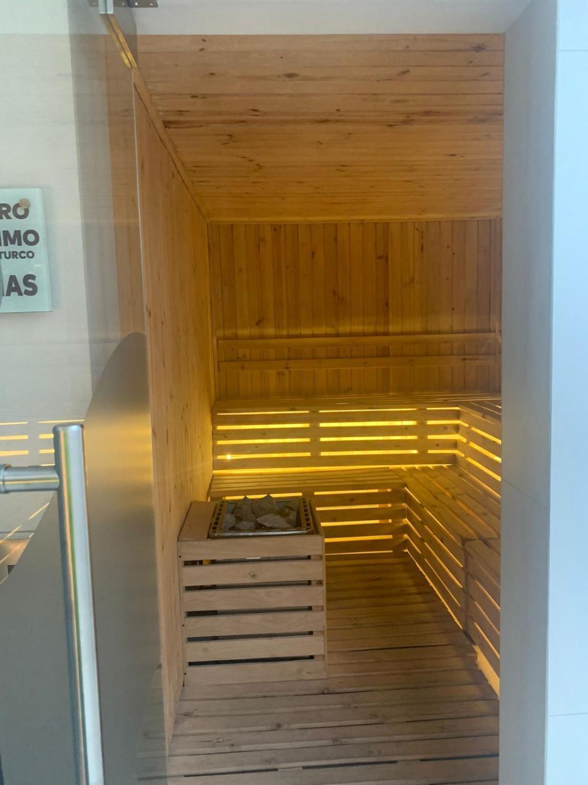 Confort Suite La Carolina Quito Exterior photo